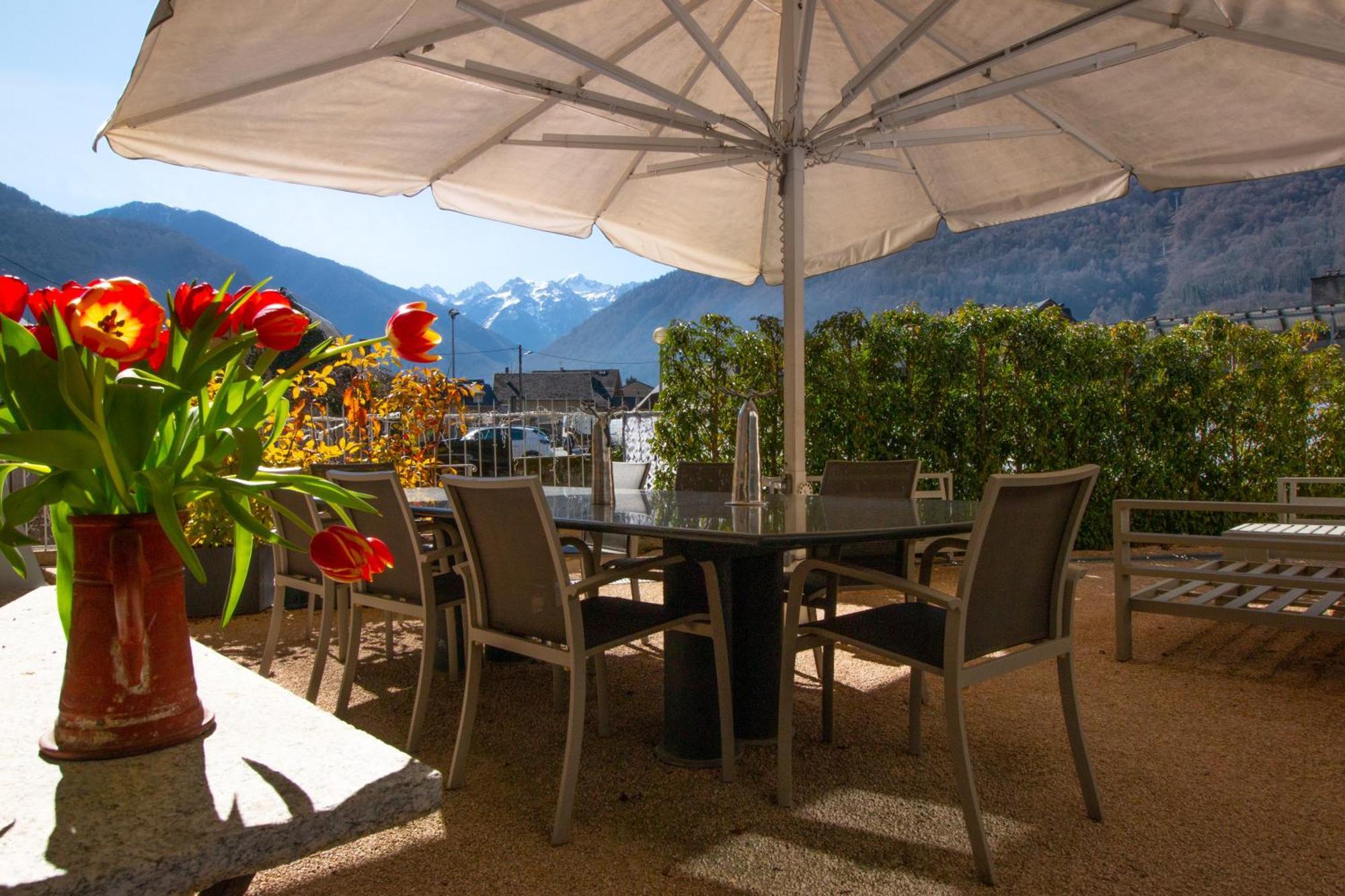 Hotel Le 41 Avenue Foch Bagnères-de-Luchon Esterno foto