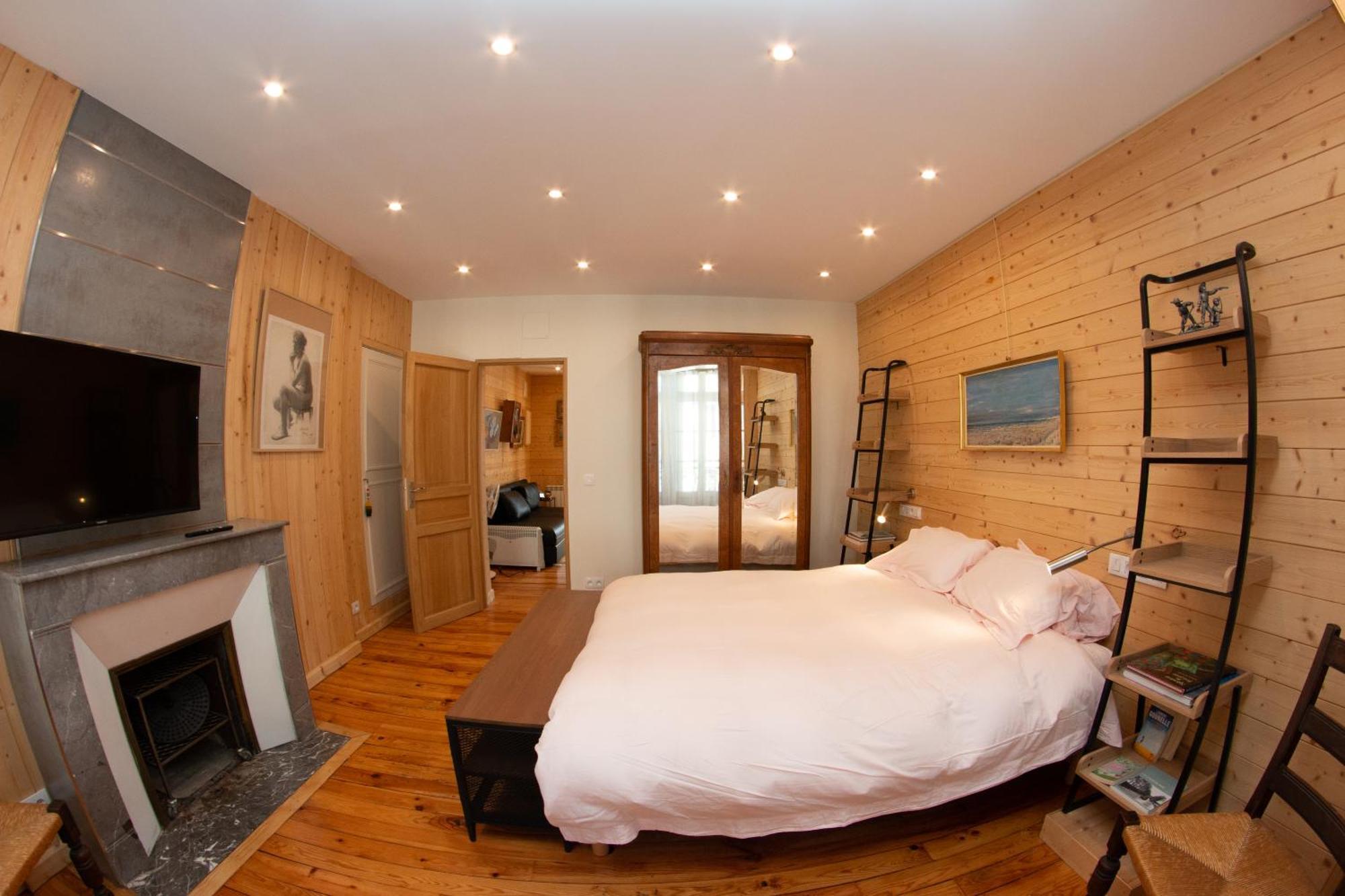 Hotel Le 41 Avenue Foch Bagnères-de-Luchon Esterno foto