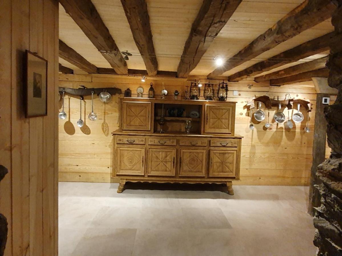 Hotel Le 41 Avenue Foch Bagnères-de-Luchon Esterno foto